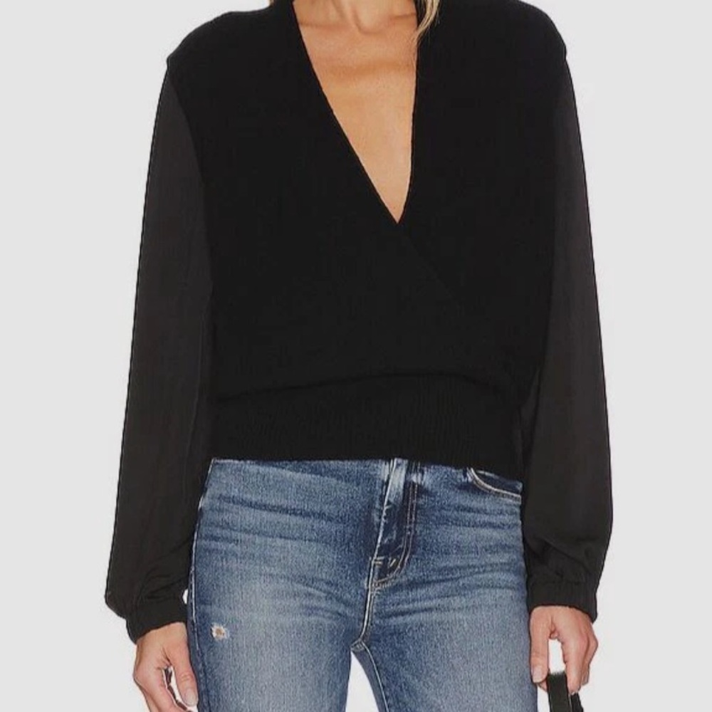 Brochu Walker Black V-Neck wool/cashmere Sweater size medium or large luxury